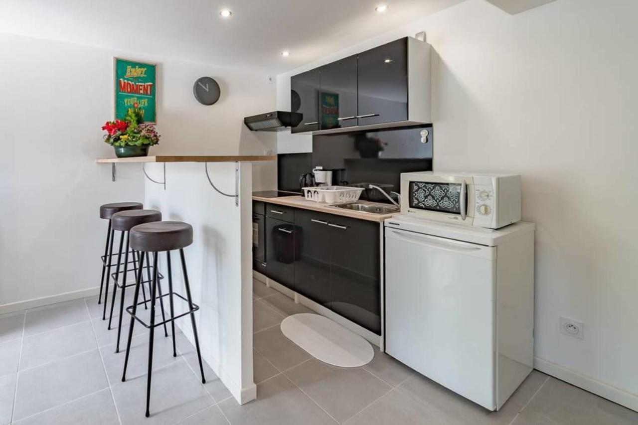 Guestready - Modern And Spacious Flat Near Vaise リヨン エクステリア 写真